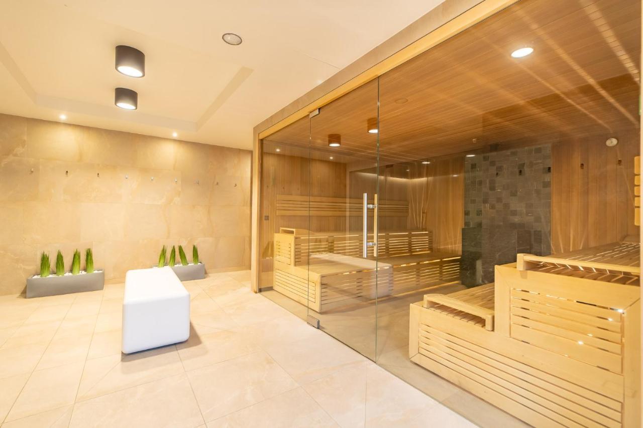 Apartamenty Fenomen - Baltic, Nadmorskie Tarasy, Free Parking, Swimming Pool, Sauna And Other! 코워브제크 외부 사진